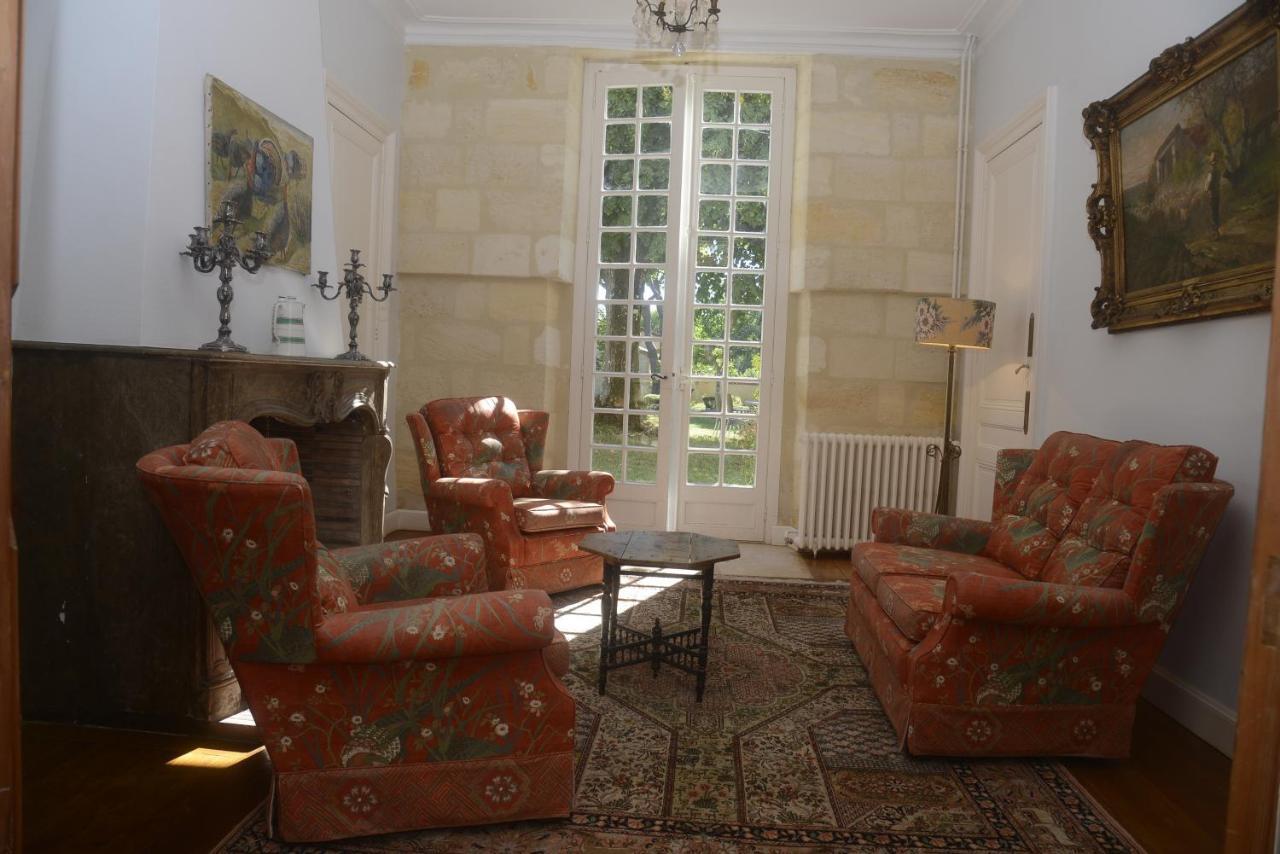 Chateau Rosemont - Grande Maison Familiale Campagne Dans Le Medoc Avec Piscine Et Tennis A 15 Mn Bordeaux Labarde Экстерьер фото
