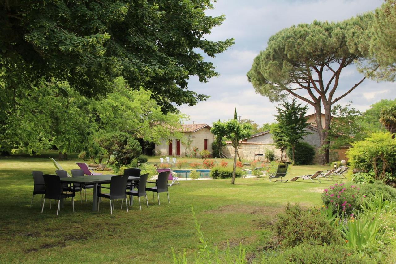 Chateau Rosemont - Grande Maison Familiale Campagne Dans Le Medoc Avec Piscine Et Tennis A 15 Mn Bordeaux Labarde Экстерьер фото