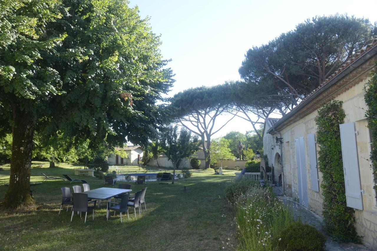 Chateau Rosemont - Grande Maison Familiale Campagne Dans Le Medoc Avec Piscine Et Tennis A 15 Mn Bordeaux Labarde Экстерьер фото