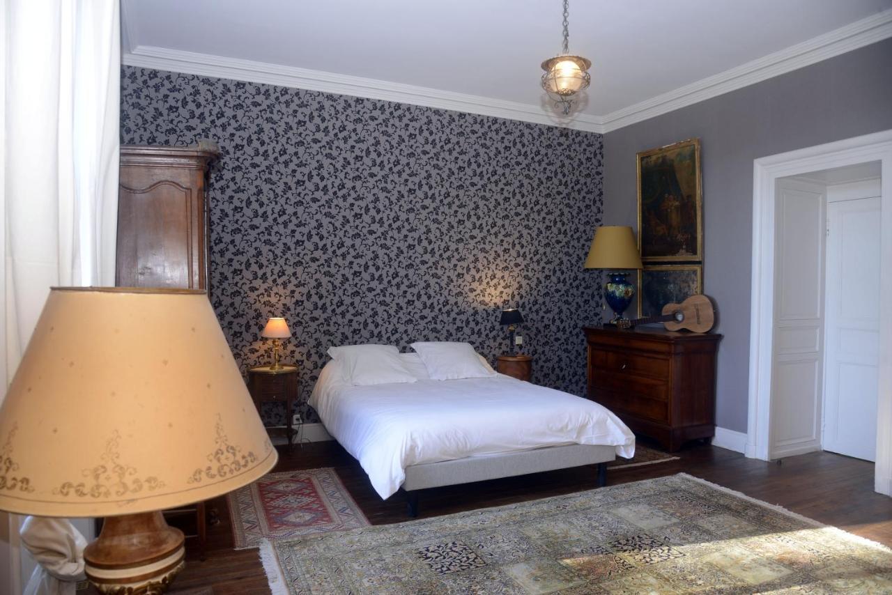 Chateau Rosemont - Grande Maison Familiale Campagne Dans Le Medoc Avec Piscine Et Tennis A 15 Mn Bordeaux Labarde Экстерьер фото
