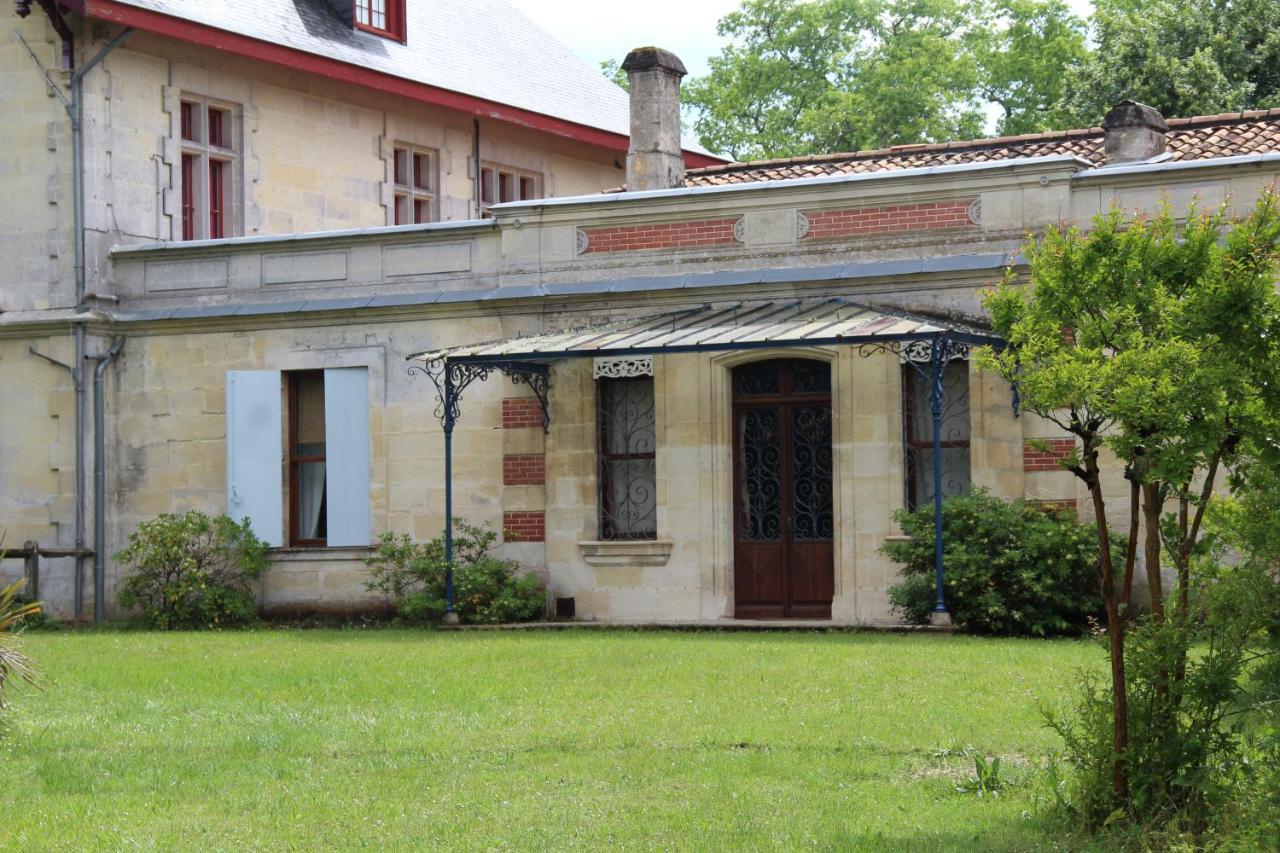 Chateau Rosemont - Grande Maison Familiale Campagne Dans Le Medoc Avec Piscine Et Tennis A 15 Mn Bordeaux Labarde Экстерьер фото